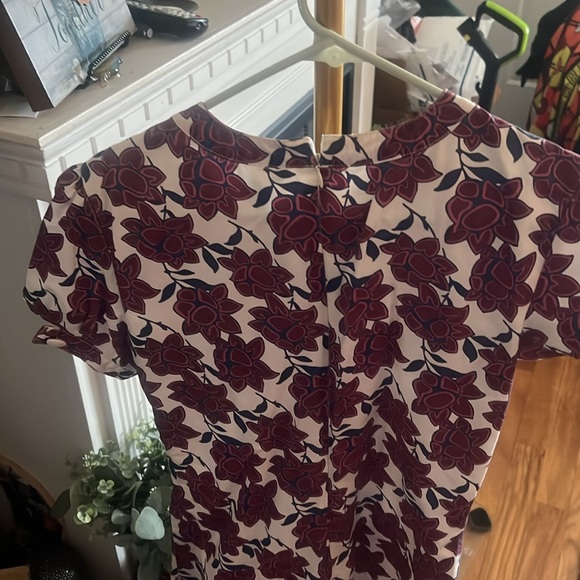 Fossil dress, medium. Like new. Floral print shift dress. - Picture 6 of 6
